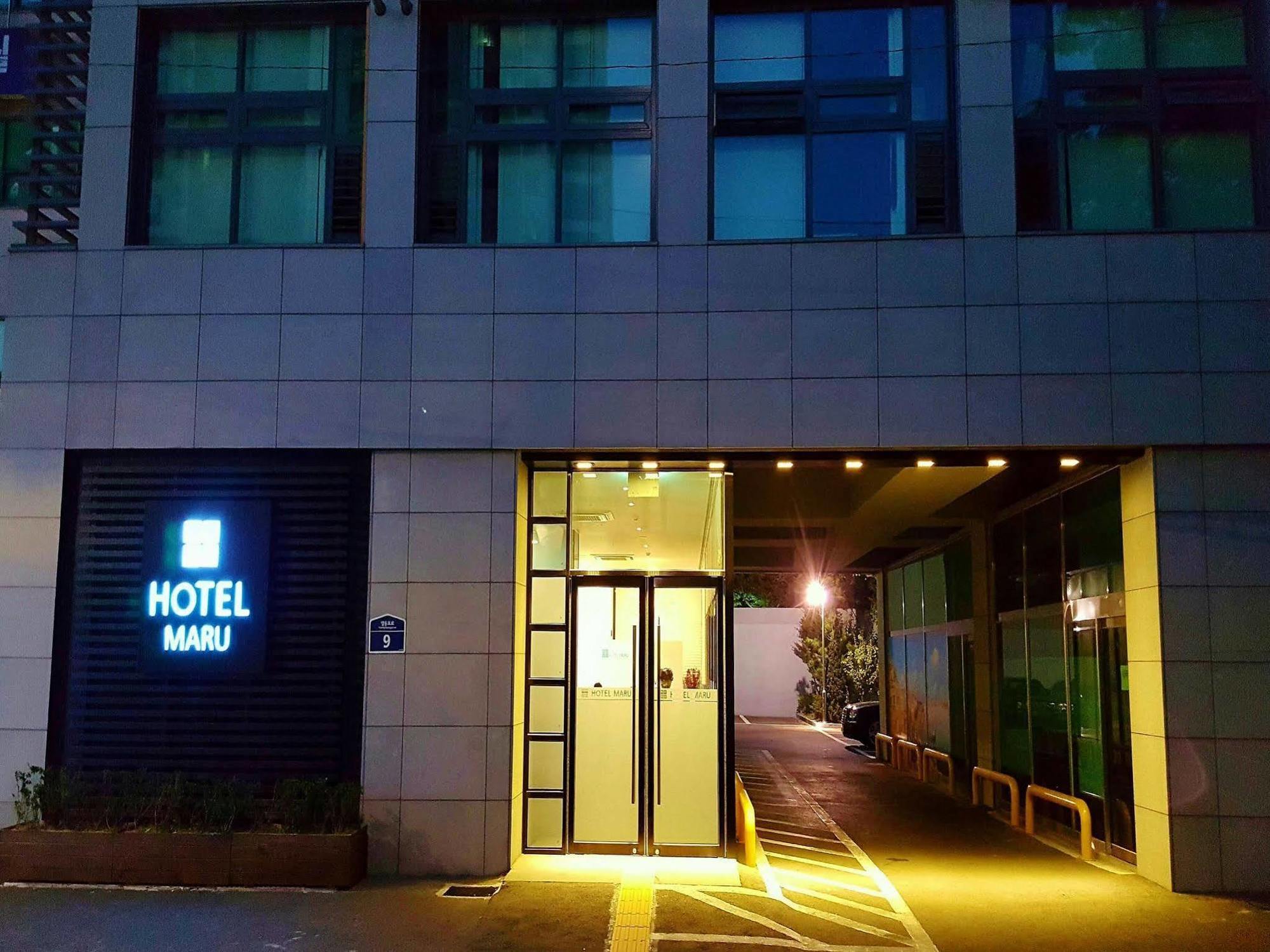 ホテル ブリッジ ソウル特別市 エクステリア 写真